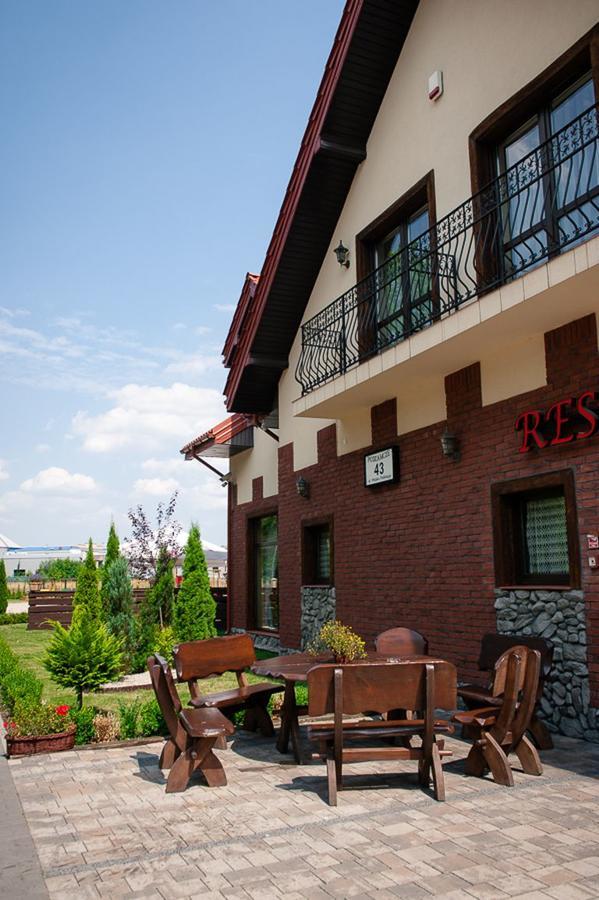 Hotel Podzamcze Gora Kalwaria Exterior photo